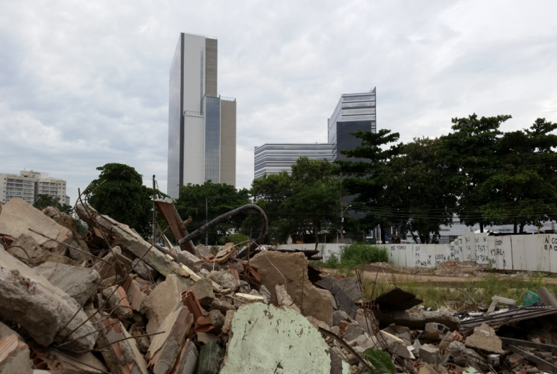 O Rio e a Olimpíadas: “Limpeza” social com indenizações miseráveis