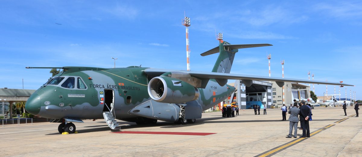 O alerta do engenheiro aeronÃ¡utico: Brasil vai retroagir aos anos 50, â€œo que vai sobrarâ€ da Embraer nÃ£o permitirÃ¡ que desenvolva e fabrique aviÃµes; veja o vÃ­deo