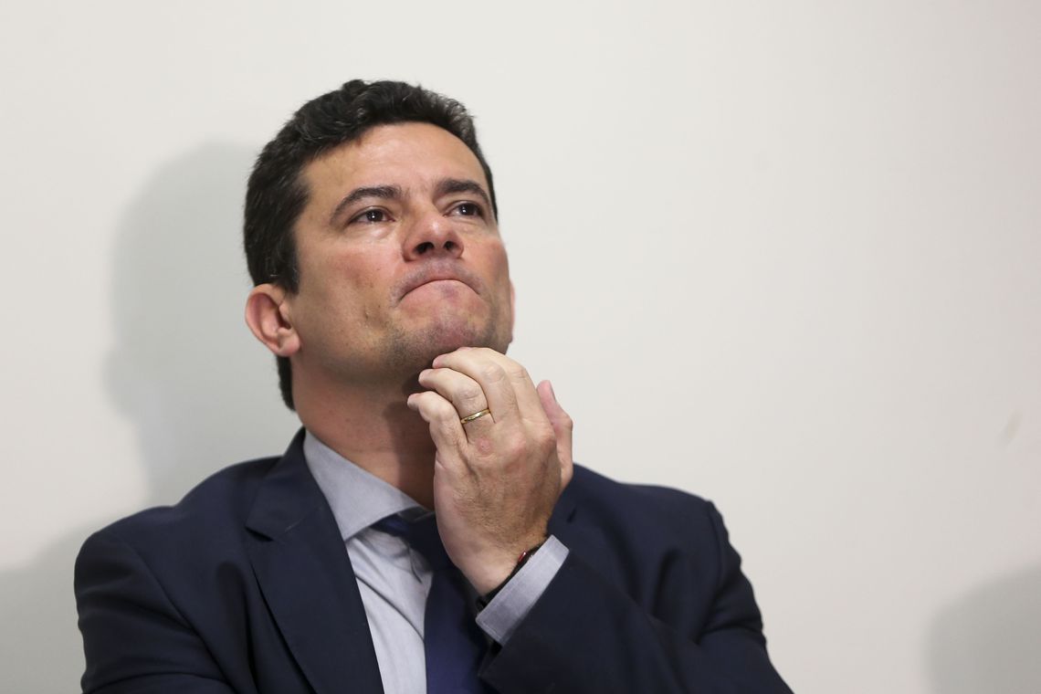Temendo candidatura de Moro com apoio do Fundo da Lava Jato, Bolsonaro pode desistir de mandato único