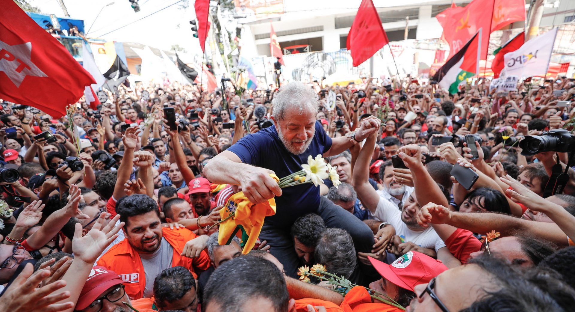 Breno Altman: Lula corre risco de vida por ter vaga garantida no segundo turno