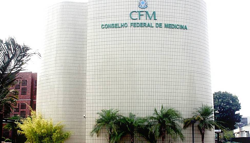 Médicos entregam hoje ao CFM, em Brasília, manifesto por medicina ética, responsável e baseada em evidências