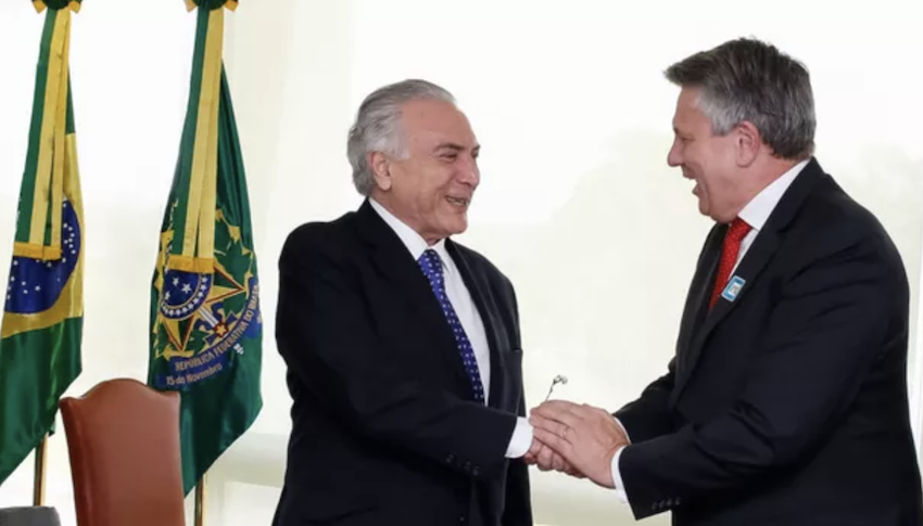 Política de Temer/Bolsonaro faz Shell produzir 400 mil barris de petróleo por dia no Brasil sem pagar impostos!