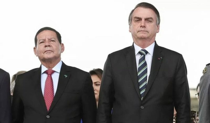 Dr. Rosinha: Meu cérebro, como LP riscado, continua repetindo ‘Fora Bolsonaro e Mourão’, ‘Fora Bolsonaro e Mourão’…