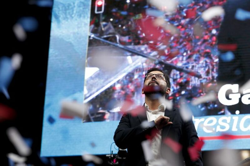 Jeferson Miola: Eleição de Boric potencializa a dinâmica que incendiou as ruas do Chile exigindo modo de vida oposto ao neoliberalismo