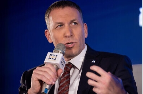 Vice-ministro de Israel diz a crianças, em palestra, que gostaria de ter um botão para fazer desaparecer todos os árabes de seu país